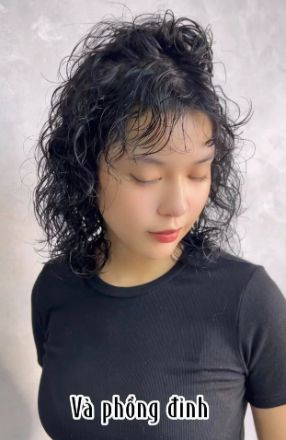 Kiểu tóc Uốn